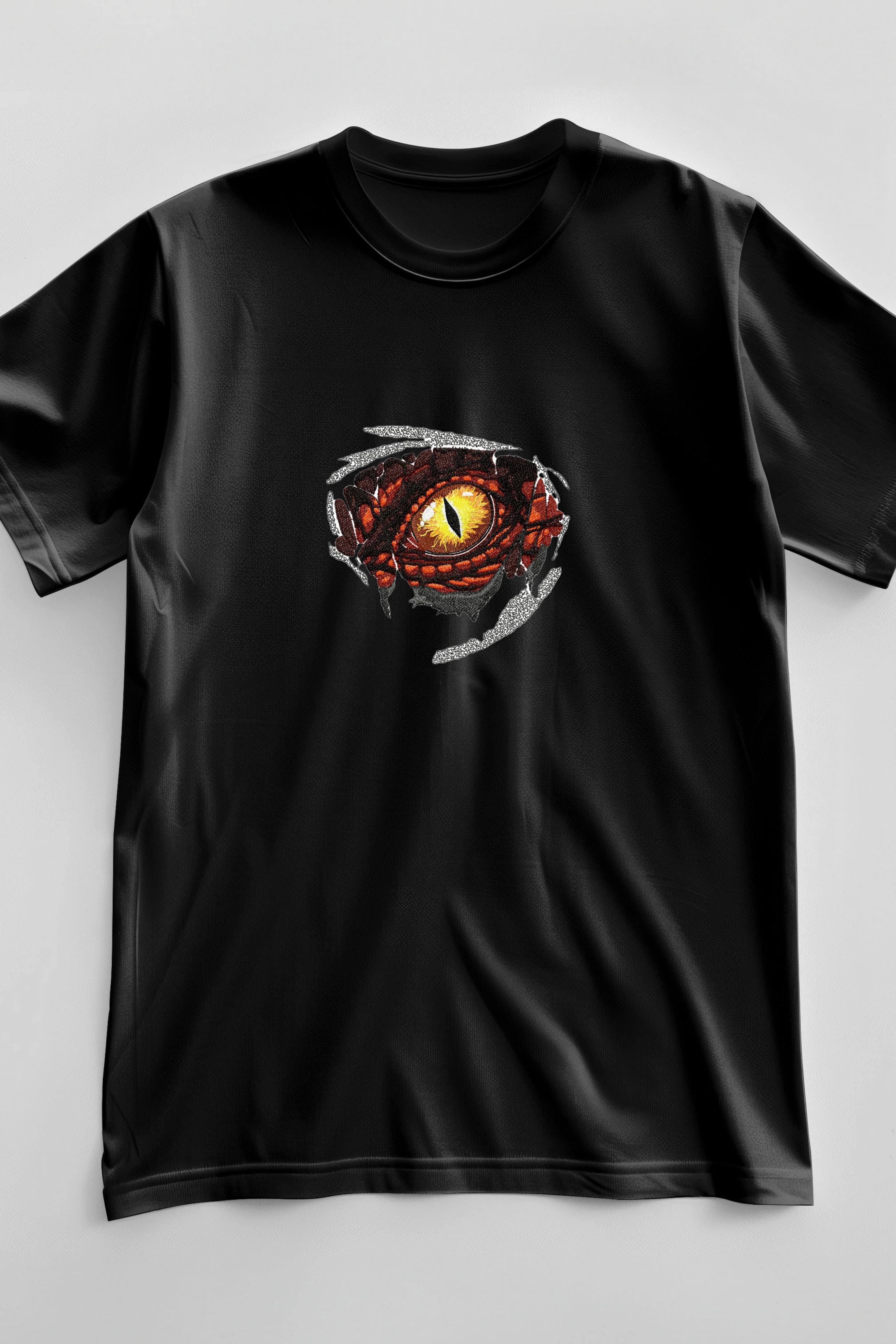 Tricou cu ochi dragon