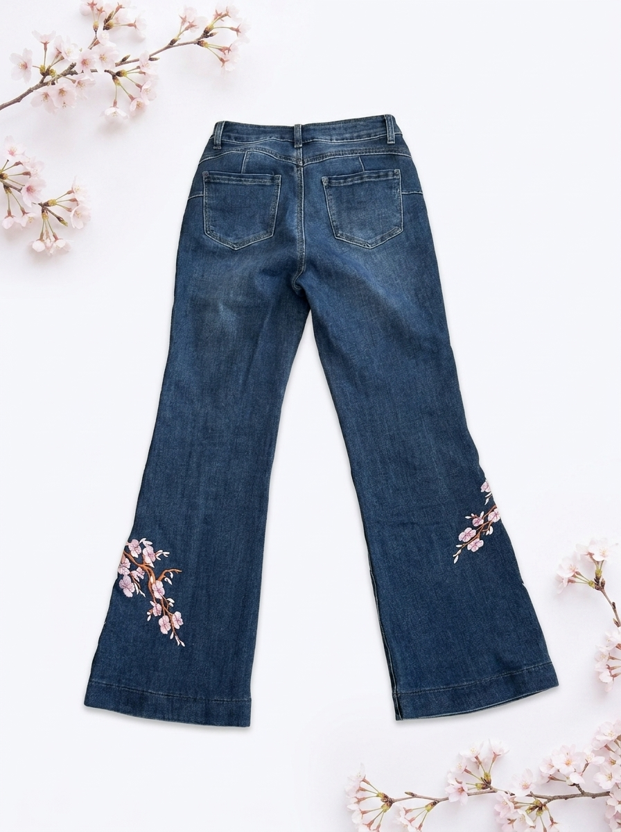 FLORA Sakura Jeans — Blugi flared brodați manual
